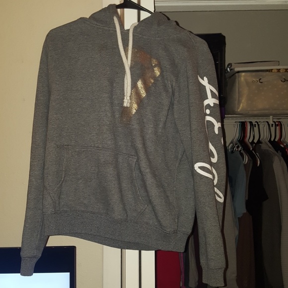 American eagle grey hoodie with a golden 7 - Picture 1 of 1